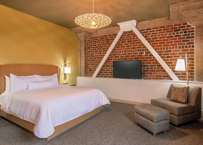 Hotel Element By Marriott 3*